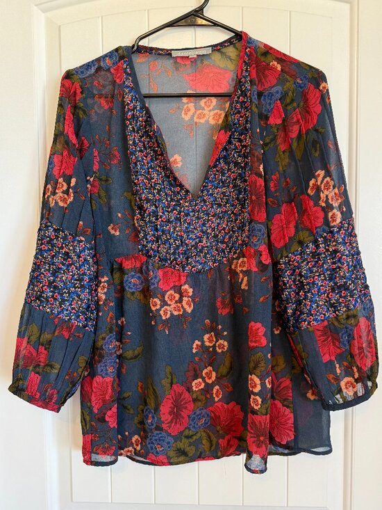 Daniel Rainn Tops - Daniel Rainn floral sheer peasant blouse. Size M